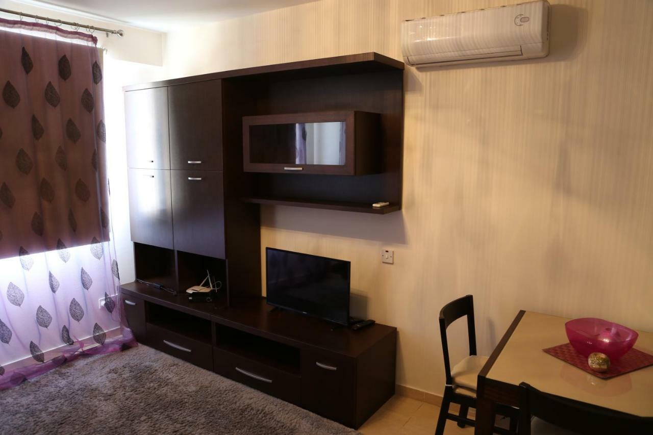 Danaos 2 Complex Apartment - By Imh Travel & Tours Paphos Eksteriør billede